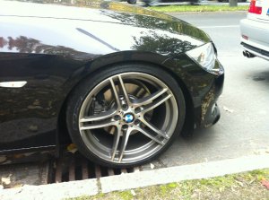 BMW  Felge in 8x19 ET 37 mit Dunlop SP SPORTMAXX Reifen in 225/35/19 montiert vorn Hier auf einem 3er BMW E93 325d (Cabrio) Details zum Fahrzeug / Besitzer