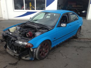 328iA Limo matt Blau - 3er BMW - E46