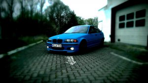 328iA Limo matt Blau - 3er BMW - E46