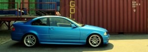 E46 Azurblau matt - 3er BMW - E46 E46 Azurblau matt - 3er BMW - E46
