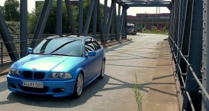 E46 Azurblau matt - 3er BMW - E46 E46 Azurblau matt - 3er BMW - E46