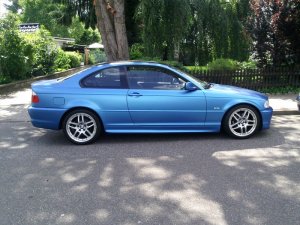 E46 Azurblau matt - 3er BMW - E46 E46 Azurblau matt - 3er BMW - E46