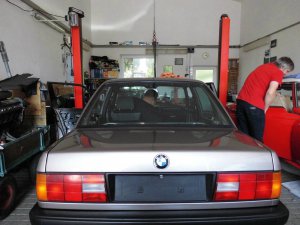 E30, 320i. The Old Lady - 3er BMW - E30