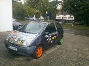 Renault Twingo "Stickerbomb" - Fremdfabrikate