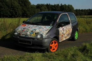 Renault Twingo "Stickerbomb" - Fremdfabrikate