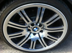 BMW  Felge in 9.5x19 ET  mit - NoName/Ebay -  Reifen in 265/30/19 montiert hinten und mit folgenden Nacharbeiten am Radlauf: gebrdelt und gezogen Hier auf einem 3er BMW E46 330i (Limousine) Details zum Fahrzeug / Besitzer