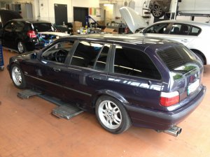 BMW 328i Touring - 3er BMW - E36 BMW 328i Touring - 3er BMW - E36