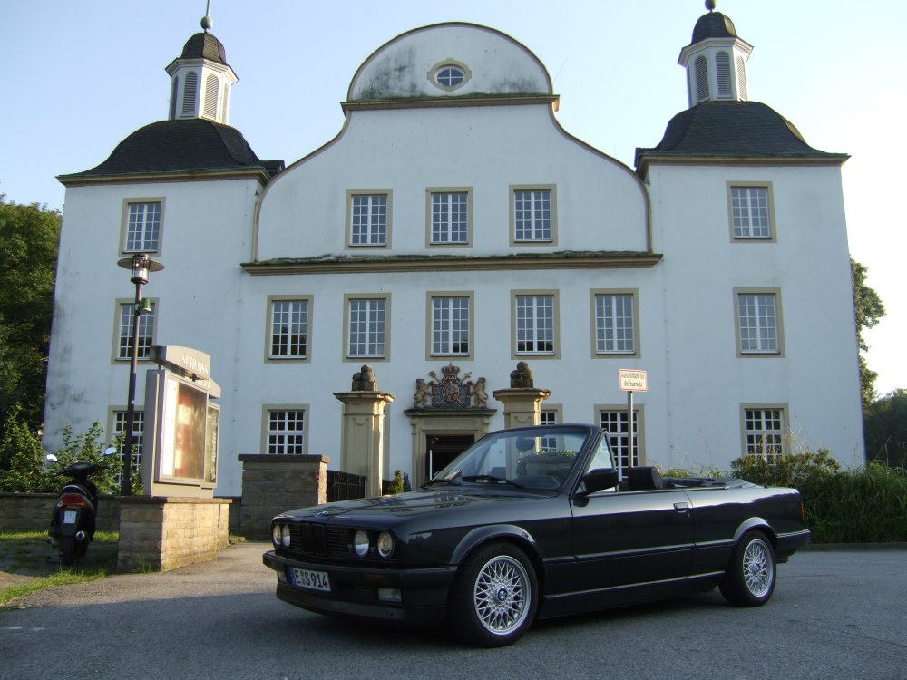 BMW 320i Cabrio - 3er BMW - E30