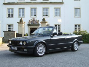 BMW 320i Cabrio - 3er BMW - E30 BMW 320i Cabrio - 3er BMW - E30