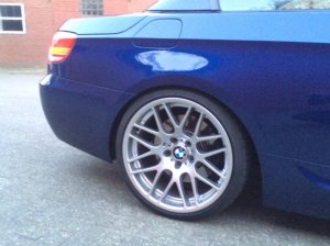 BMW M Kreuzspeiche 163 Felge in 9.5x19 ET 27 mit Dunlop  Reifen in 255/30/19 montiert hinten Hier auf einem 3er BMW E93 335i (Cabrio) Details zum Fahrzeug / Besitzer
