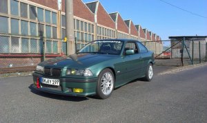 E36 Meergrün 325i - 3er BMW - E36 E36 Meergrün 325i - 3er BMW - E36