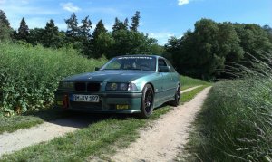 E36 Meergrün 325i - 3er BMW - E36 E36 Meergrün 325i - 3er BMW - E36