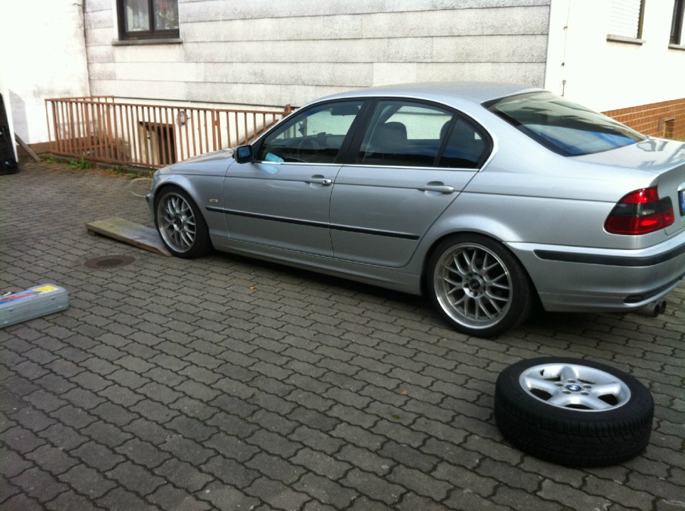 E46, 323i Limousine - 3er BMW - E46