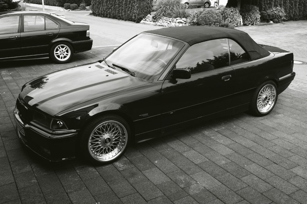 E36 BMW dunkelblau - 3er BMW - E36