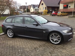 330i touring - 3er BMW - E90 / E91 / E92 / E93