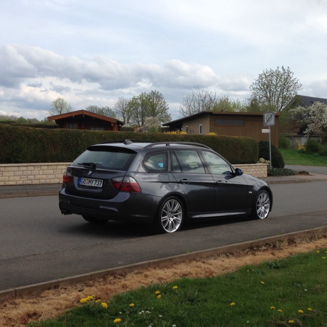 330i touring - 3er BMW - E90 / E91 / E92 / E93