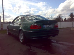 Ex-Fahrzeug: BMW 318i VFL "Holzklasse" - 3er BMW - E46