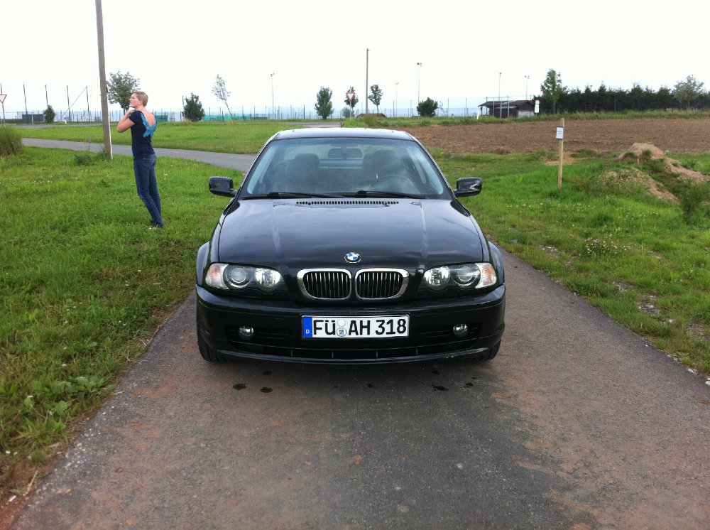 Ex-Fahrzeug: BMW 323CiA VFL - 3er BMW - E46