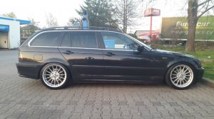 E46 Touring 320i/M54 schwarz - 3er BMW - E46 E46 Touring 320i/M54 schwarz - 3er BMW - E46