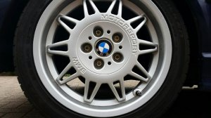 BMW Bmw Motorsport Felge in 7x17 ET 47 mit Falken 91V Reifen in 225/45/17 montiert hinten Hier auf einem 3er BMW E36 318ti (Compact) Details zum Fahrzeug / Besitzer