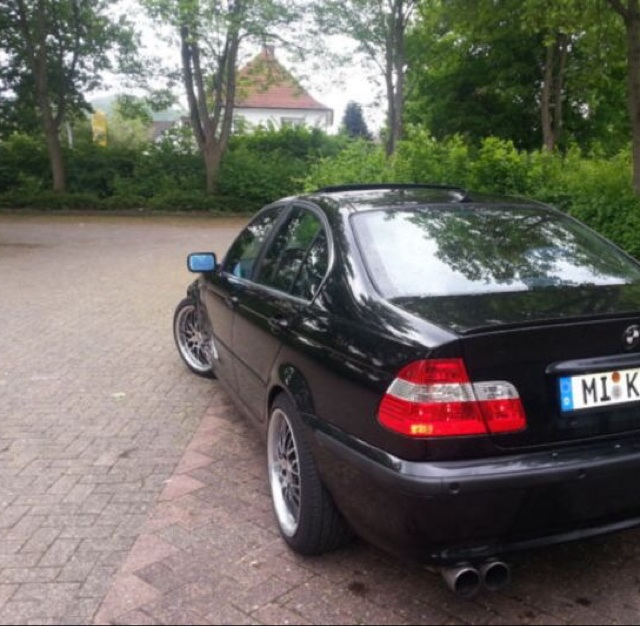 E46 320i Black - 3er BMW - E46