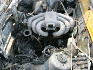 Im Neuaufbau und kurz vorm Ziel abgebrannt - 5er BMW - E34