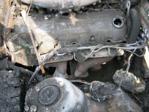 Im Neuaufbau und kurz vorm Ziel abgebrannt - 5er BMW - E34