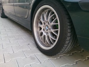 BMW  Felge in 8x17 ET 35 mit - NoName/Ebay -  Reifen in 225/45/17 montiert vorn Hier auf einem 3er BMW E46 320i (Touring) Details zum Fahrzeug / Besitzer
