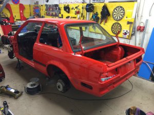 E30 323i/325i - 3er BMW - E30