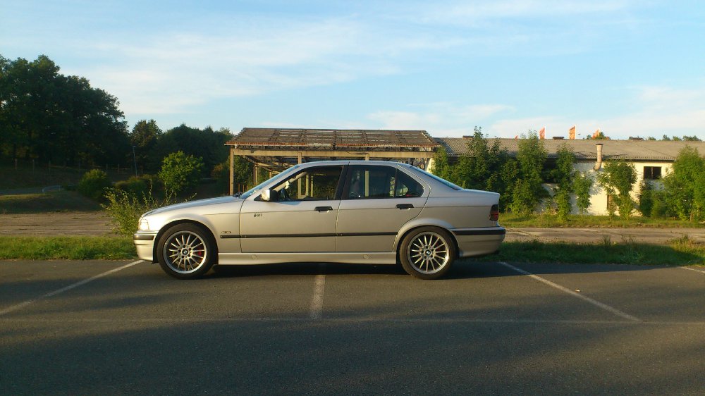 Mein E 36 318i auch "Dicker" genannt :) - 3er BMW - E36