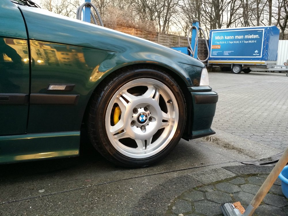 Simply Clean // Germans Classic! // Styling 24 - 3er BMW - E36