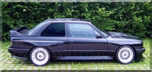 Black in back !! - 3er BMW - E30
