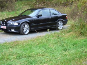 323I Coupe Sport Edition - 3er BMW - E36 323I Coupe Sport Edition - 3er BMW - E36