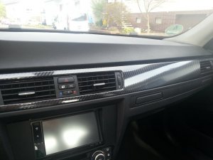 Blauer E90 318i - 3er BMW - E90 / E91 / E92 / E93