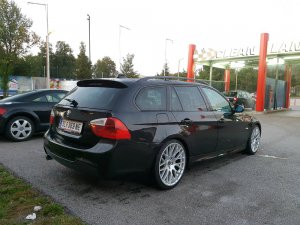 E91 320d Saphirschwarz - 3er BMW - E90 / E91 / E92 / E93 E91 320d Saphirschwarz - 3er BMW - E90 / E91 / E92 / E93