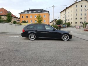 E91 320d Saphirschwarz - 3er BMW - E90 / E91 / E92 / E93 E91 320d Saphirschwarz - 3er BMW - E90 / E91 / E92 / E93