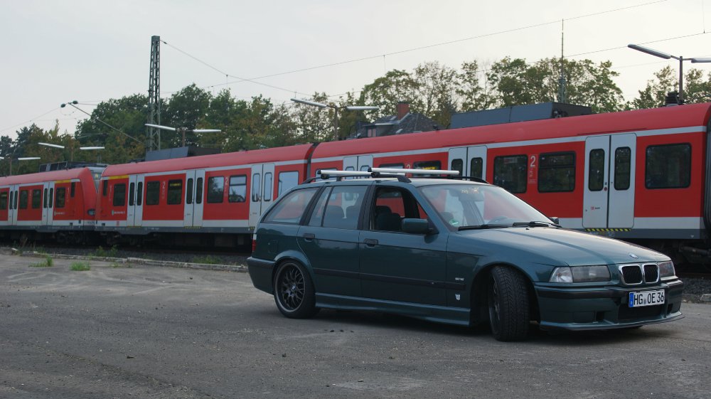 318i Touring Ascotgrn Metallic (353)! - 3er BMW - E36