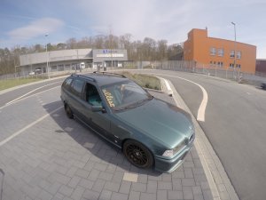 318i Touring Ascotgrün Metallic (353)! - 3er BMW - E36 318i Touring Ascotgrün Metallic (353)! - 3er BMW - E36
