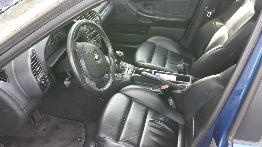 Touring Avusblau 323i - 3er BMW - E36