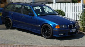 Touring Avusblau 323i - 3er BMW - E36