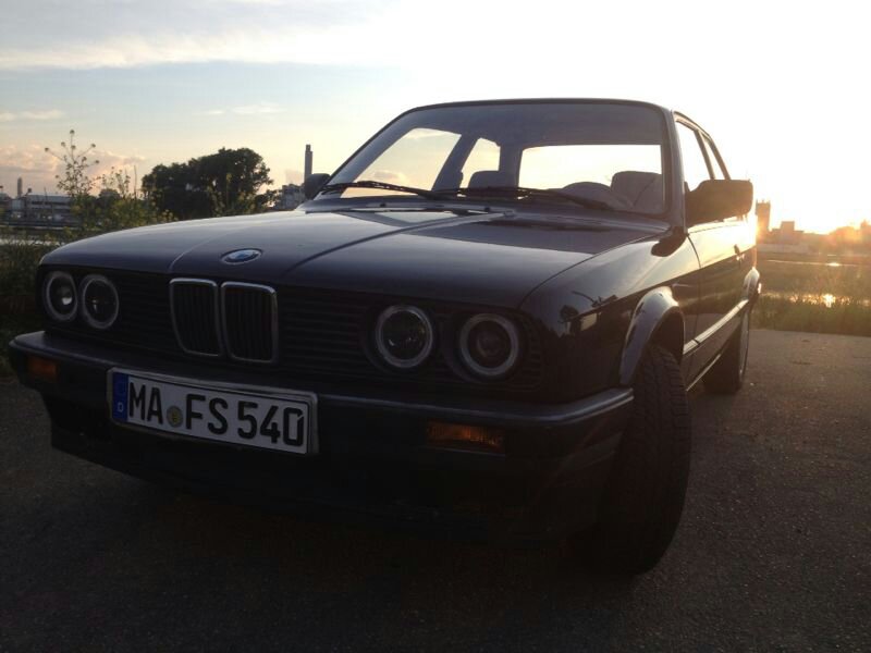 BMW E30 - 3er BMW - E30