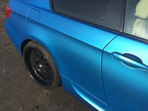 Neue Farbe, Neues Glück - 3er BMW - E90 / E91 / E92 / E93 Neue Farbe, Neues Glück - 3er BMW - E90 / E91 / E92 / E93