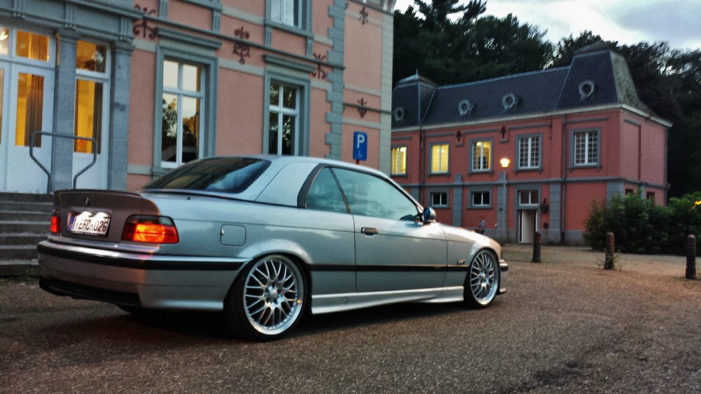 BMW E36 328i Arktissilber cabrio - 3er BMW - E36