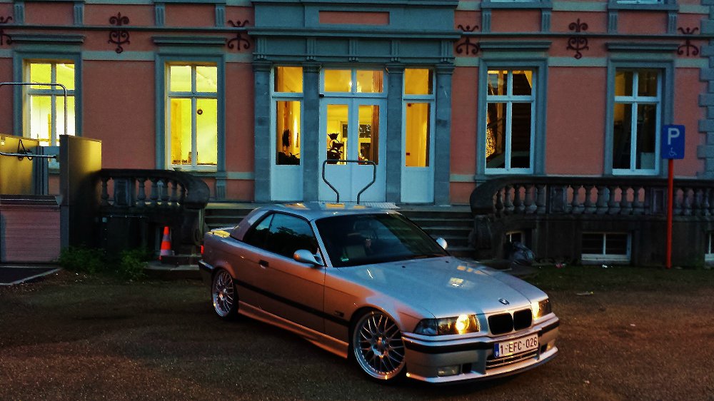 BMW E36 328i Arktissilber cabrio - 3er BMW - E36