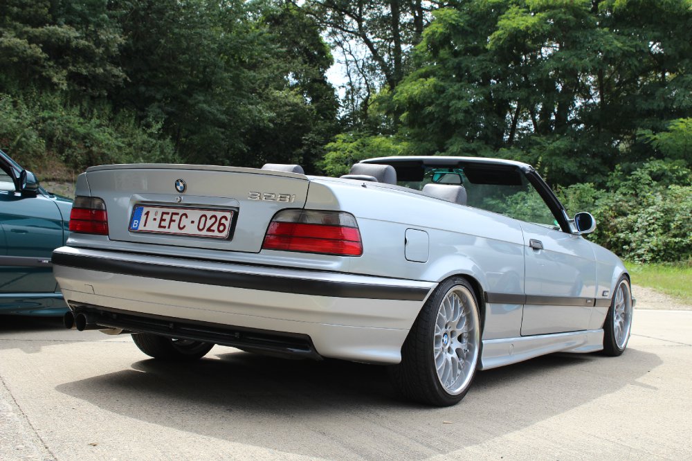 BMW E36 328i Arktissilber cabrio - 3er BMW - E36