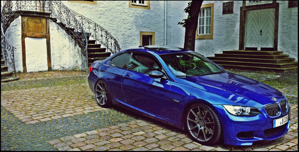 LeMans Blauer ///M335i - 3er BMW - E90 / E91 / E92 / E93