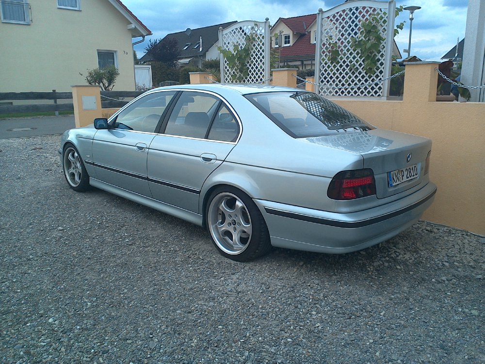 BMW 528i Glaciergrn - 5er BMW - E39