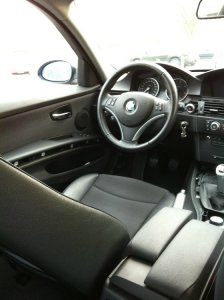 BMW E90 320d - 3er BMW - E90 / E91 / E92 / E93 BMW E90 320d - 3er BMW - E90 / E91 / E92 / E93