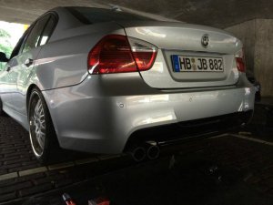 BMW E90 320d - 3er BMW - E90 / E91 / E92 / E93