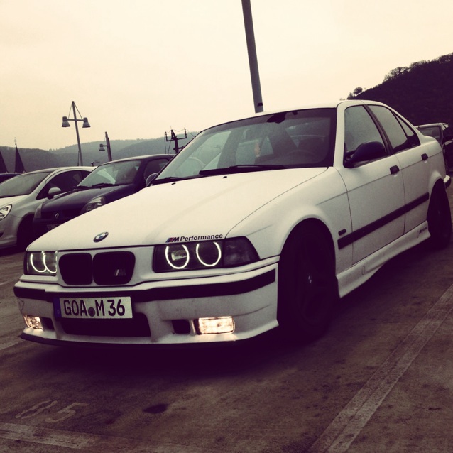 Bmw E36 323i Limousine - 3er BMW - E36